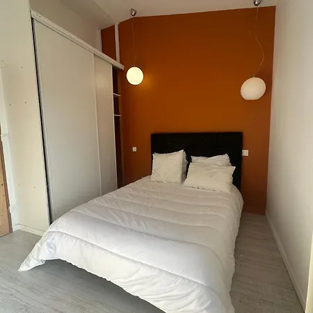 Avec Vue Imprenable, Au Pied Du Rocher Сasa de vacaciones